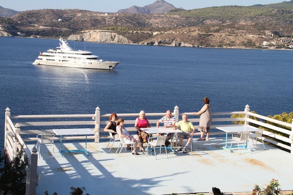 Kavos Bay Seafront Hotel Ajía Marína Kültér fotó