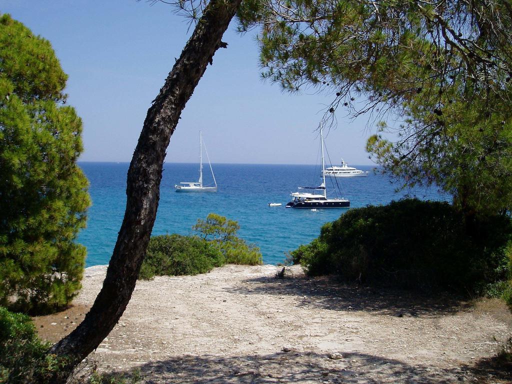Kavos Bay Seafront Hotel Ajía Marína Kültér fotó