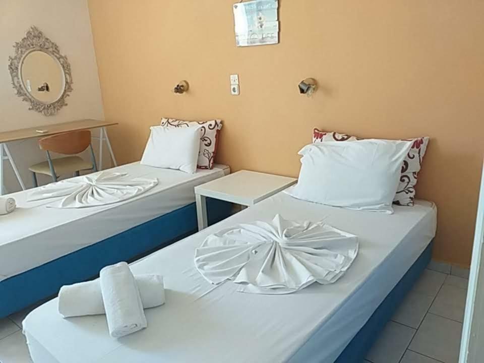 Kavos Bay Seafront Hotel Ajía Marína Kültér fotó