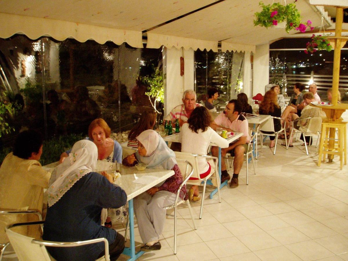Kavos Bay Seafront Hotel Ajía Marína Kültér fotó